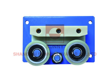 Φ 70mm Wheel Diameter Villa Eelvator Spare Parts Guide Shoe , Allowable Gross Mass ≤ 450kg