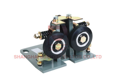 Speed ≤ 5.0m/S Elevator Roller Guide Shoe For Elevator Spare Parts Guide Rails 8 - 20mm Width